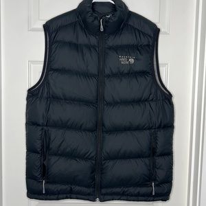 Mountain hardware vest sz lg